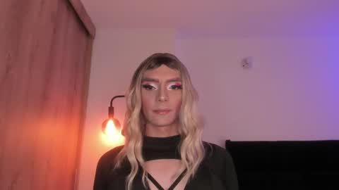 Snapshot of cameron_lyra chatting on 02/06/26, 01:21 Cameron online show from 02/06/26, 01:21