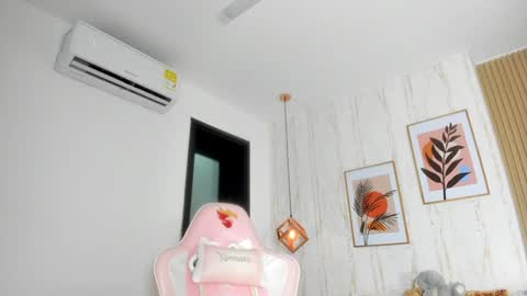 Cameron  online show from 01/23/25, 04:59