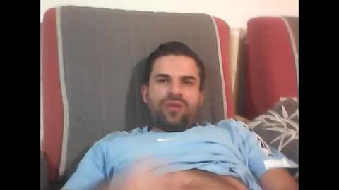 Snapshot of camforfan chatting on 11/05/25, 04:12 kevintop online show from 11/05/25, 04:12