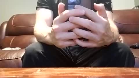 Snapshot of camguy2425 chatting on 10/06/25, 02:20 CamGuy online show from 10/06/25, 02:20