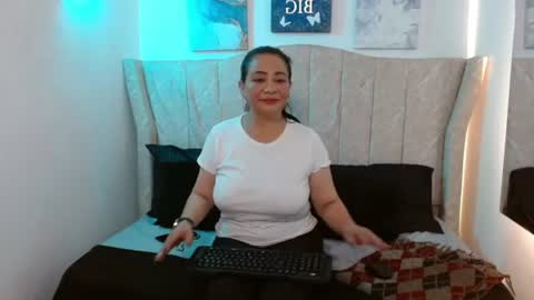 Snapshot of camiangel69 chatting on 07/21/26, 02:52 CAMI online show from 07/21/26, 02:52