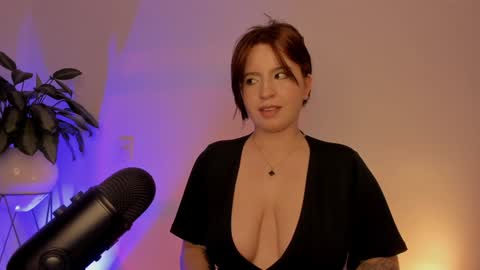 camila   online show from 01/19/25, 11:01