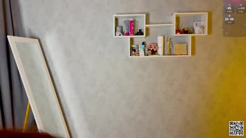 Snapshot of camienevius chatting on 01/17/26, 12:10 Hello My name is Rina im new model here and little but shy but curious. online show from 01/17/26, 12:10