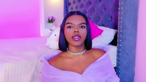 camiestrada online show from 11/27/25, 11:07