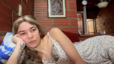 camii19y online show from 11/19/25, 05:46