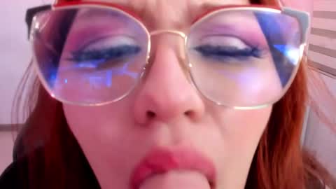 Camila Osorio online show from 01/29/25, 09:55