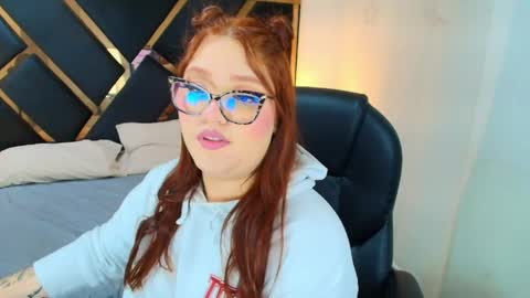 Camila Osorio online show from 05/20/26, 07:31