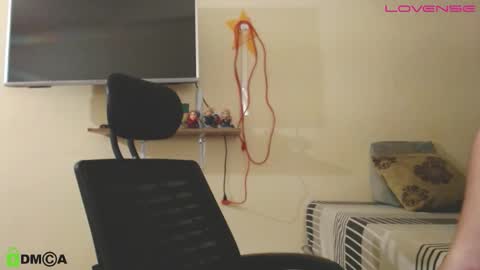 Snapshot of camiilahotxxx chatting on 02/22/26, 01:29 Camila online show from 02/22/26, 01:29