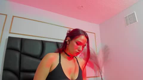 Snapshot of camiirosse chatting on 01/12/26, 08:14 camiirosse online show from 01/12/26, 08:14