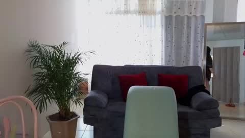 Camil online show from 03/08/25, 01:36