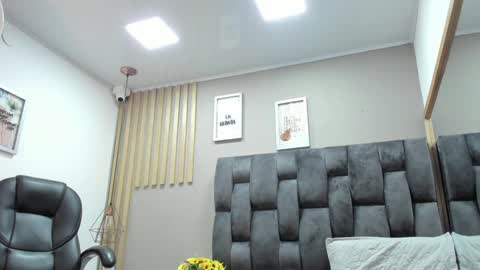 Camila online show from 12/21/24, 12:49