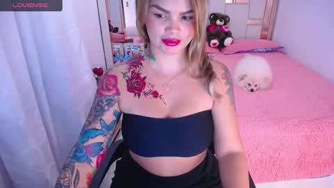 Snapshot of camila__palmer chatting on 03/10/25, 01:12 online show from 03/10/25, 01:12