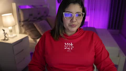 Snapshot of camila_buitrago chatting on 12/03/24, 02:25 Camila buitrago online show from 12/03/24, 02:25