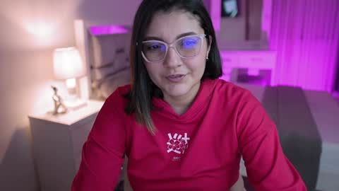 Snapshot of camila_buitrago chatting on 12/12/24, 02:48 Camila buitrago online show from 12/12/24, 02:48