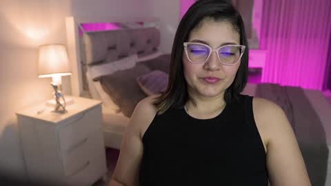 Snapshot of camila_buitrago chatting on 01/16/25, 01:58 Camila buitrago online show from 01/16/25, 01:58