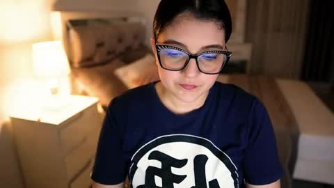 Snapshot of camila_buitrago chatting on 09/29/25, 03:11 Camila buitrago online show from 09/29/25, 03:11