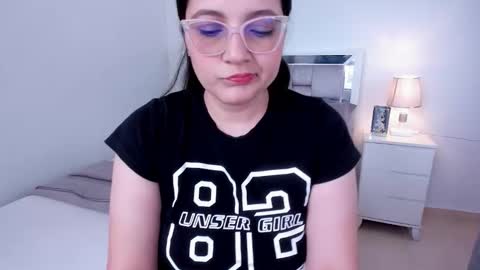 Camila buitrago online show from 03/23/26, 03:38