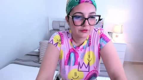 Camila buitrago online show from 04/18/26, 11:05