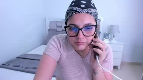 Camila buitrago online show from 04/29/26, 02:04