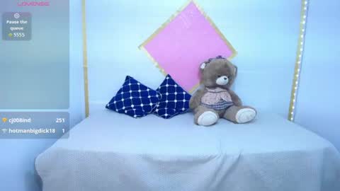 Snapshot of camila_camp chatting on 07/22/26, 01:52 IM CAMILA online show from 07/22/26, 01:52