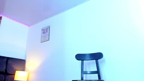  s online show from 01/10/25, 07:25