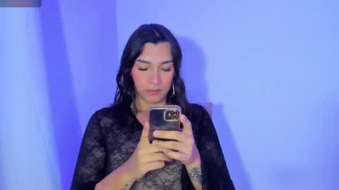  s online show from 02/11/25, 04:11