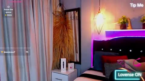 Camila online show from 02/14/25, 12:41