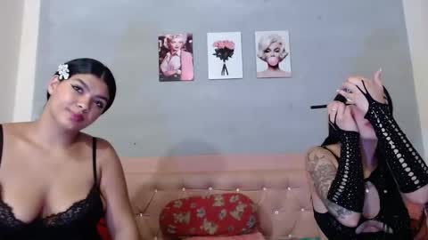 camila_meza online show from 10/23/25, 12:48