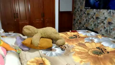 valentinaEpic way Ive been fucked 1515  online show from 06/12/26, 03:38
