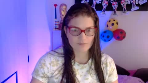 Snapshot of camila_ventura chatting on 06/29/26, 12:05 Camila ventura online show from 06/29/26, 12:05