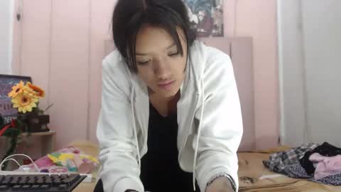 Snapshot of camila_williiamsres chatting on 05/09/26, 05:45 camila_williiamsres online show from 05/09/26, 05:45