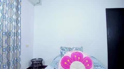 Snapshot of camilaa_foxxx chatting on 11/24/25, 07:13 camilaa foxxx online show from 11/24/25, 07:13