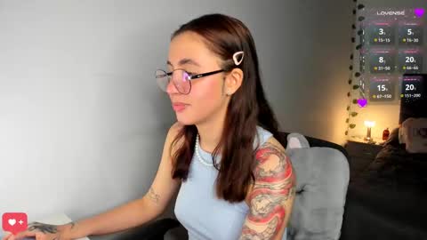 Snapshot of camilaalee chatting on 01/13/25, 12:19 CAMILAA LEE  online show from 01/13/25, 12:19
