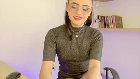 Cami  online show from 11/19/25, 04:18