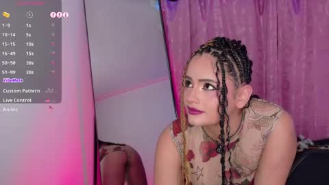 Snapshot of camilaandrade_ chatting on 06/09/26, 02:28 Cami online show from 06/09/26, 02:28