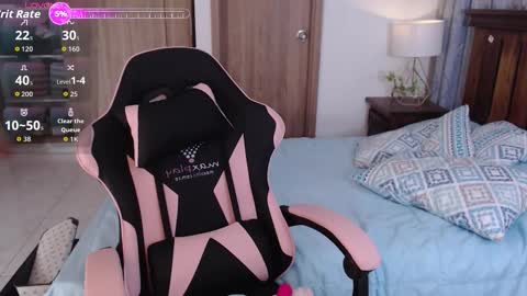 Snapshot of camilacarter chatting on 11/25/25, 02:11 camilacarter online show from 11/25/25, 02:11