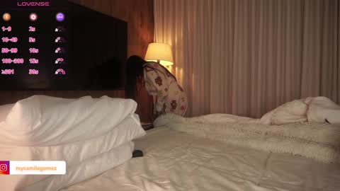 Snapshot of camilagomezz chatting on 03/12/25, 01:47 Camila online show from 03/12/25, 01:47