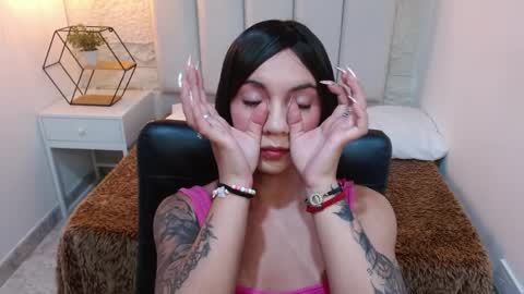 Snapshot of camilah_tk chatting on 04/07/26, 12:27 Cami online show from 04/07/26, 12:27