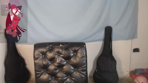 Snapshot of camilahot_girl chatting on 04/17/26, 02:36 kira online show from 04/17/26, 02:36