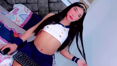 Snapshot of camilajhoones chatting on 02/11/25, 06:51 camilajhoones online show from 02/11/25, 06:51