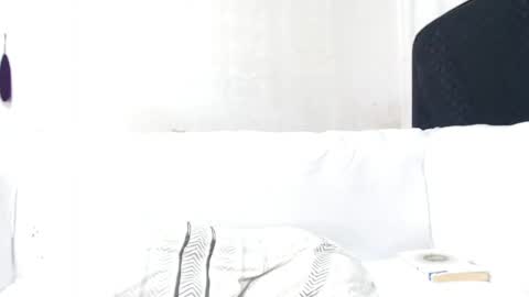 cami online show from 04/30/26, 08:57