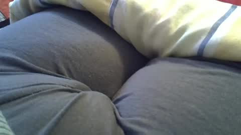 flash 50 tokens BIG CLIT  tits pussy. masturbation big clit 150 tokens fingers inside pussy 1000 tk  pump big clit 300 tk online show from 06/27/26, 04:23