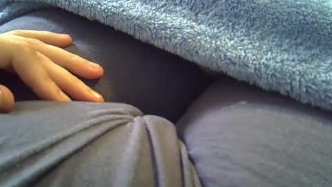 flash 50 tokens BIG CLIT  tits pussy. masturbation big clit 150 tokens fingers inside pussy 1000 tk  pump big clit 300 tk online show from 07/23/26, 03:54
