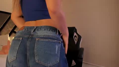 camila preston online show from 06/22/26, 07:16