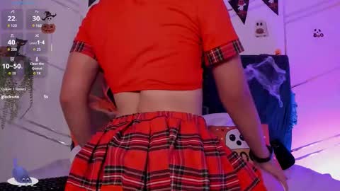 camilla_miller01 online show from 10/27/25, 08:35