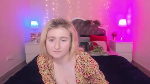 camilladreamer online show from 12/04/25, 07:00