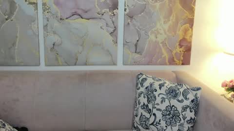 camilladreamer online show from 05/17/26, 06:00