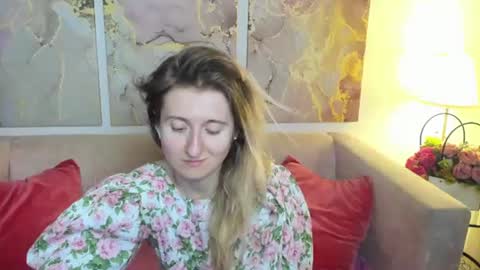 camilladreamer online show from 06/10/26, 10:08