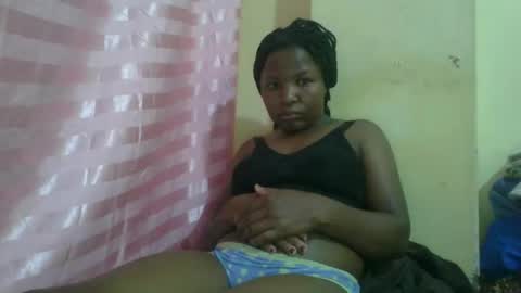 camillah_sweet online show from 11/28/25, 07:44