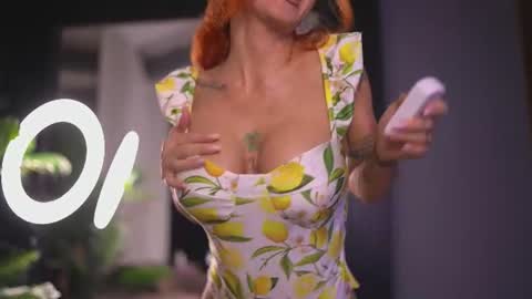 CamillaStarrX online show from 06/18/26, 06:56